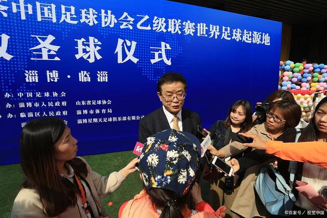 王曦雨历史性晋级！斯维托丽娜因伤退赛助其进16强
